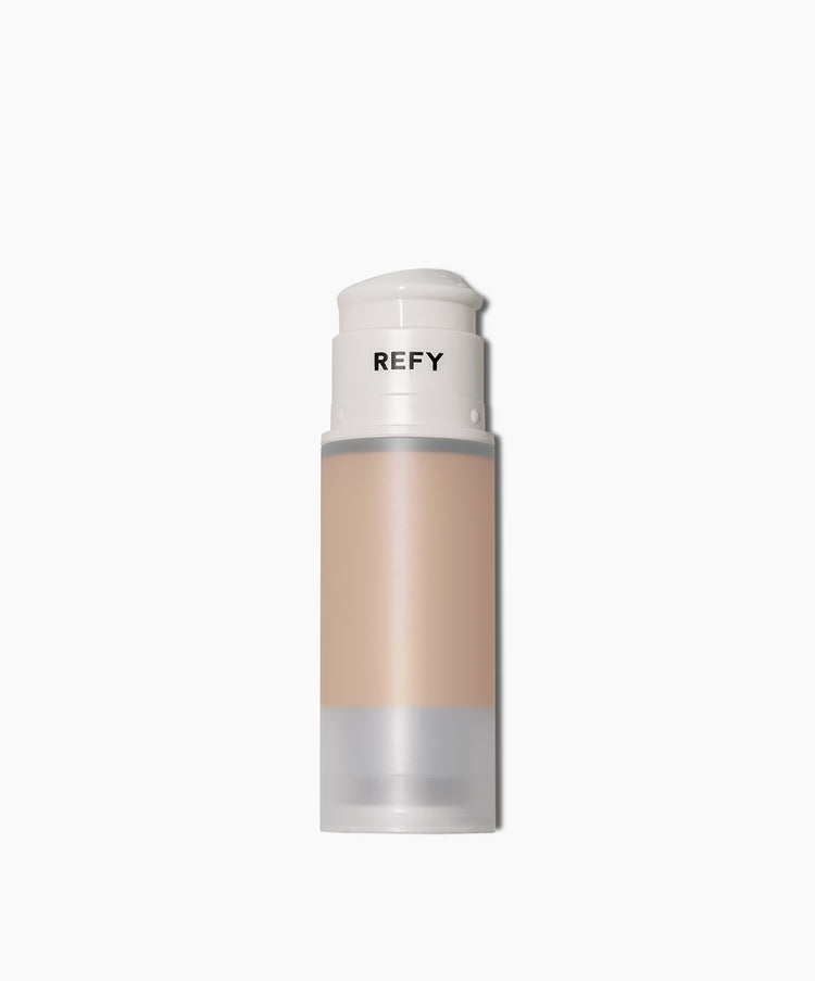Skin Base in shade 160 W