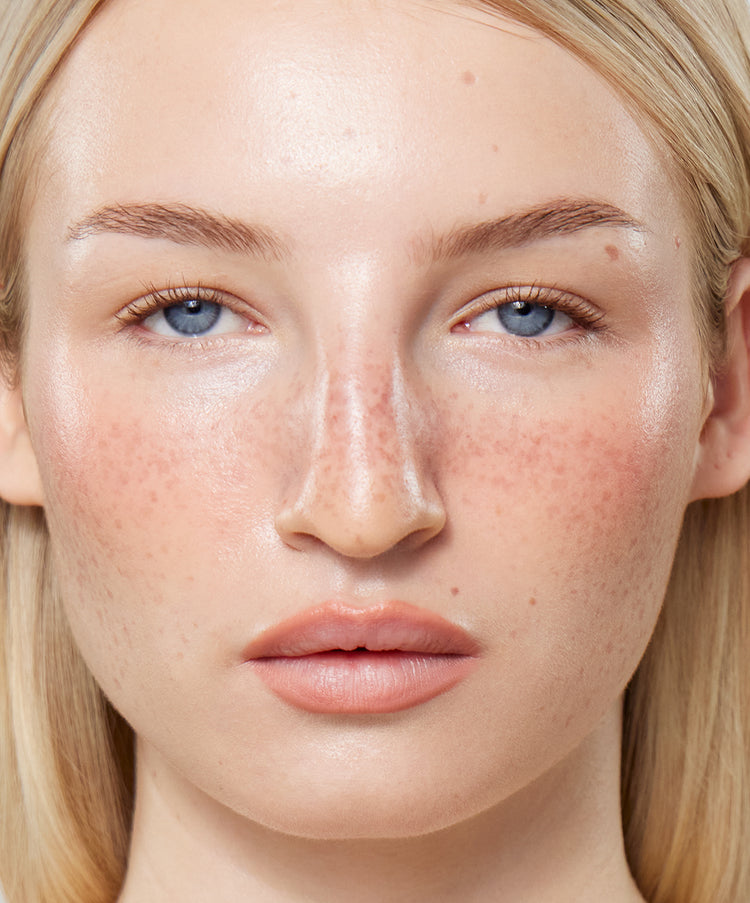 Model wears Lip Sculpt in Oat