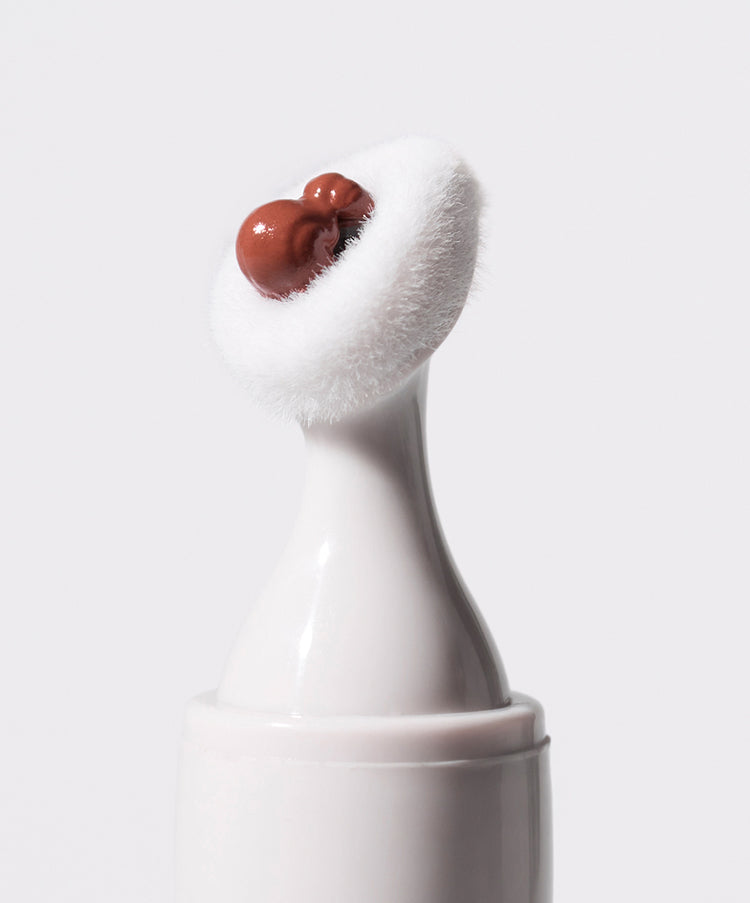 | desc: Lip Stick in shade Rosa